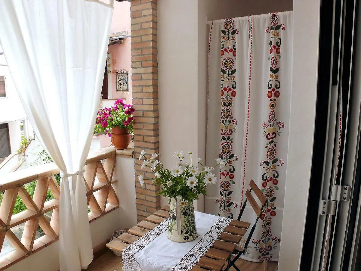 Invito Al Viaggio Acomodação com café da manhã Giardini Naxos